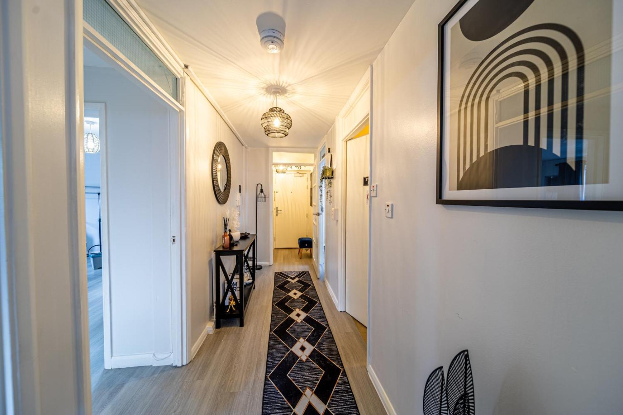 Luxurious & Spacious 3-br Free Parking Balcony * Londres