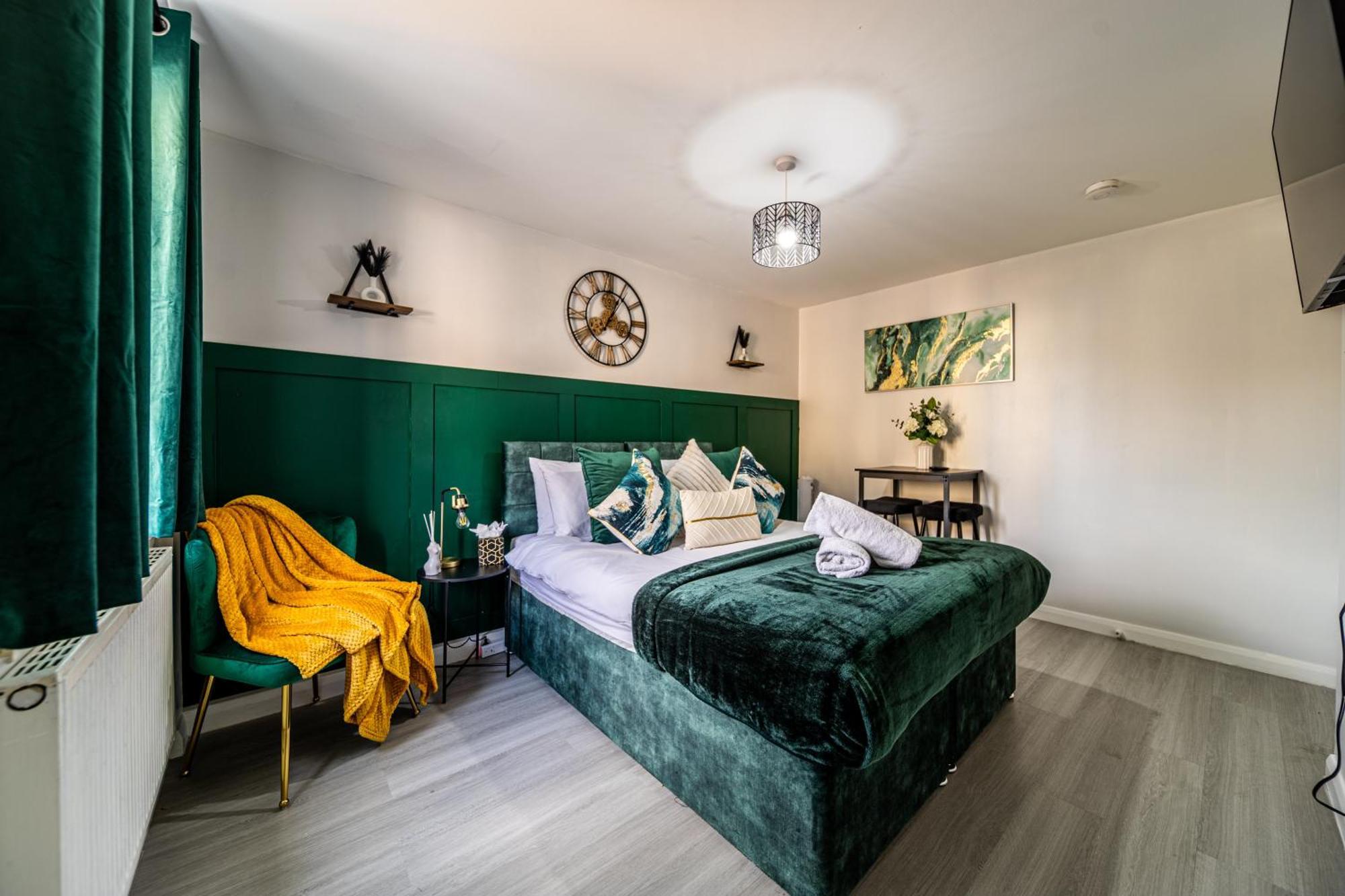 Luxurious & Spacious 3-br Free Parking Balcony * Londres